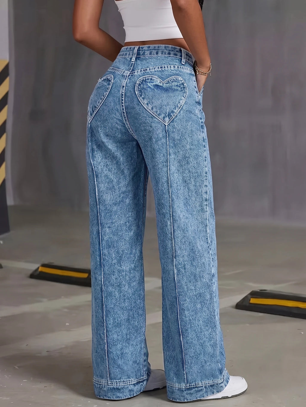 Jean Wide Leg Tiro Alto Bolsillos Corazón Vintage