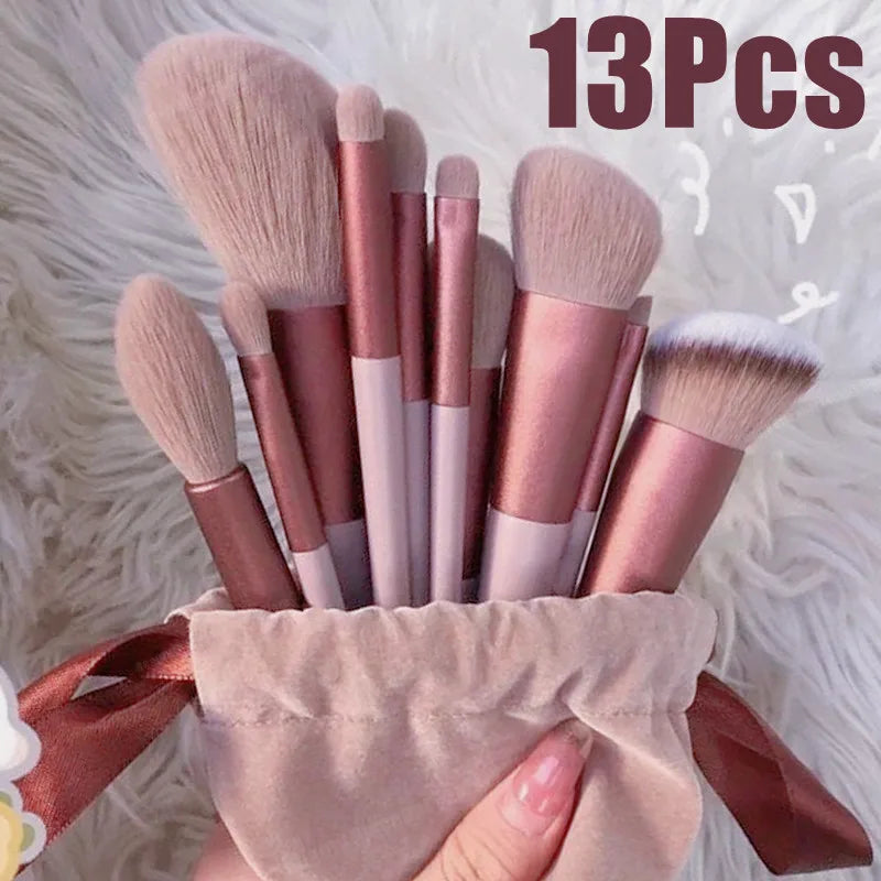 Set de 13 brochas de maquillaje para rostro y ojos