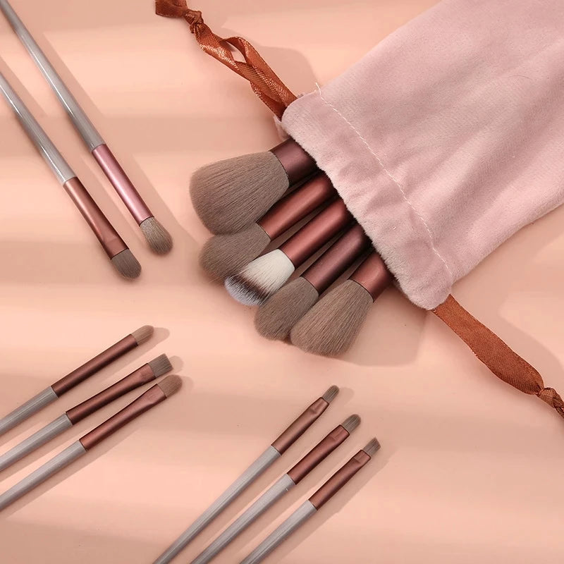 Set de 13 brochas de maquillaje para rostro y ojos