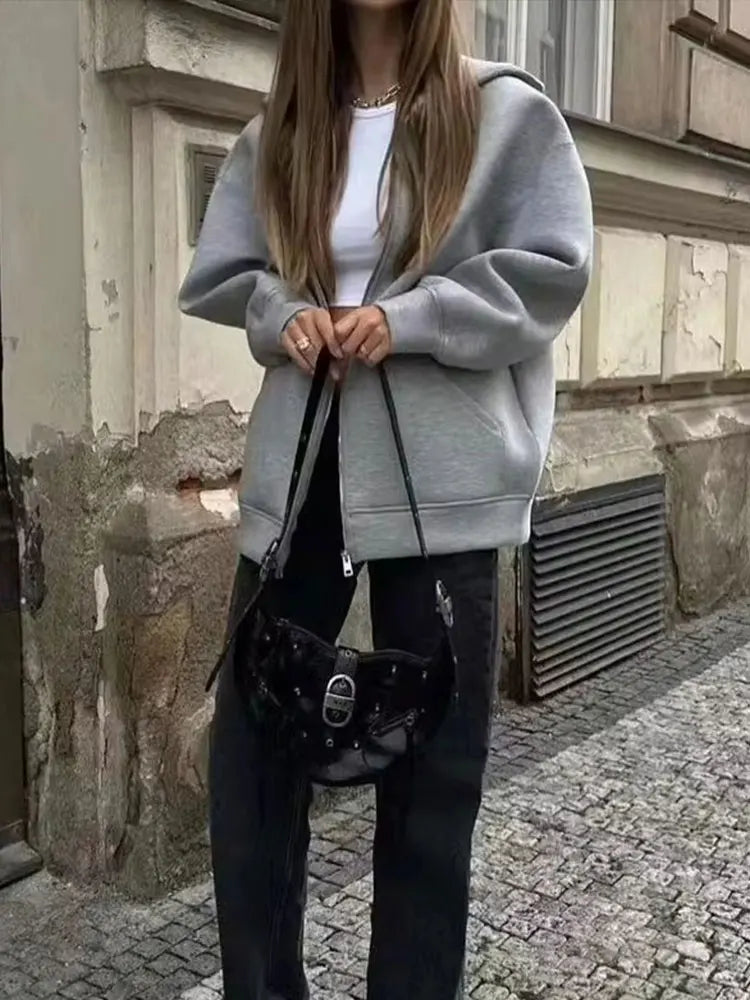 Campera Oversize con Capucha Urbana
