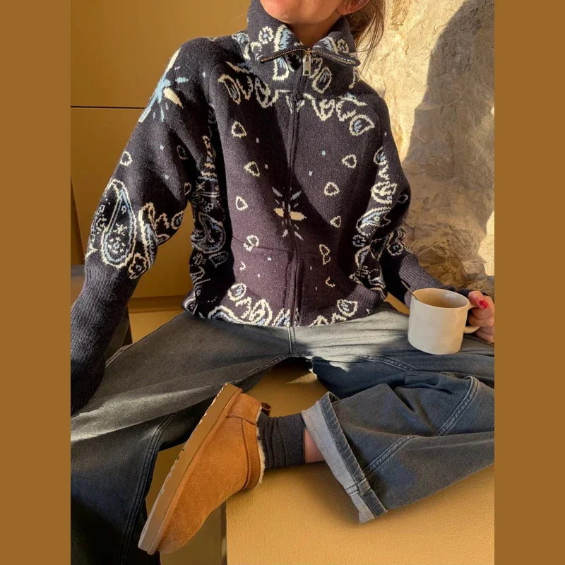Cardigan Oversize Cuello Alto con Cierre y Bolsillos