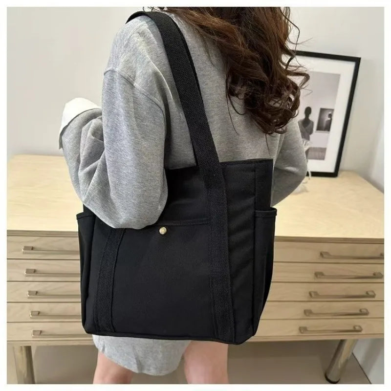 Bolso tote de lona estilo urbano