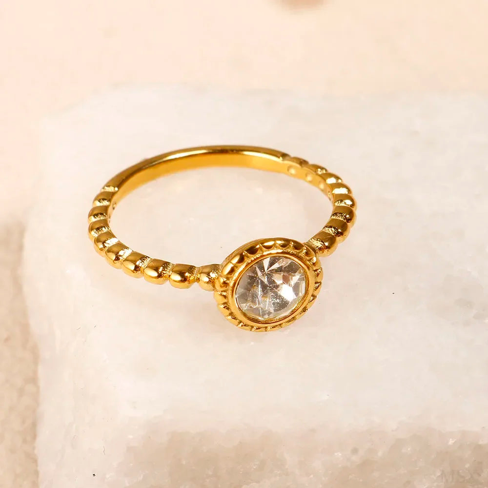 Anillo de acero con circonias Bruma