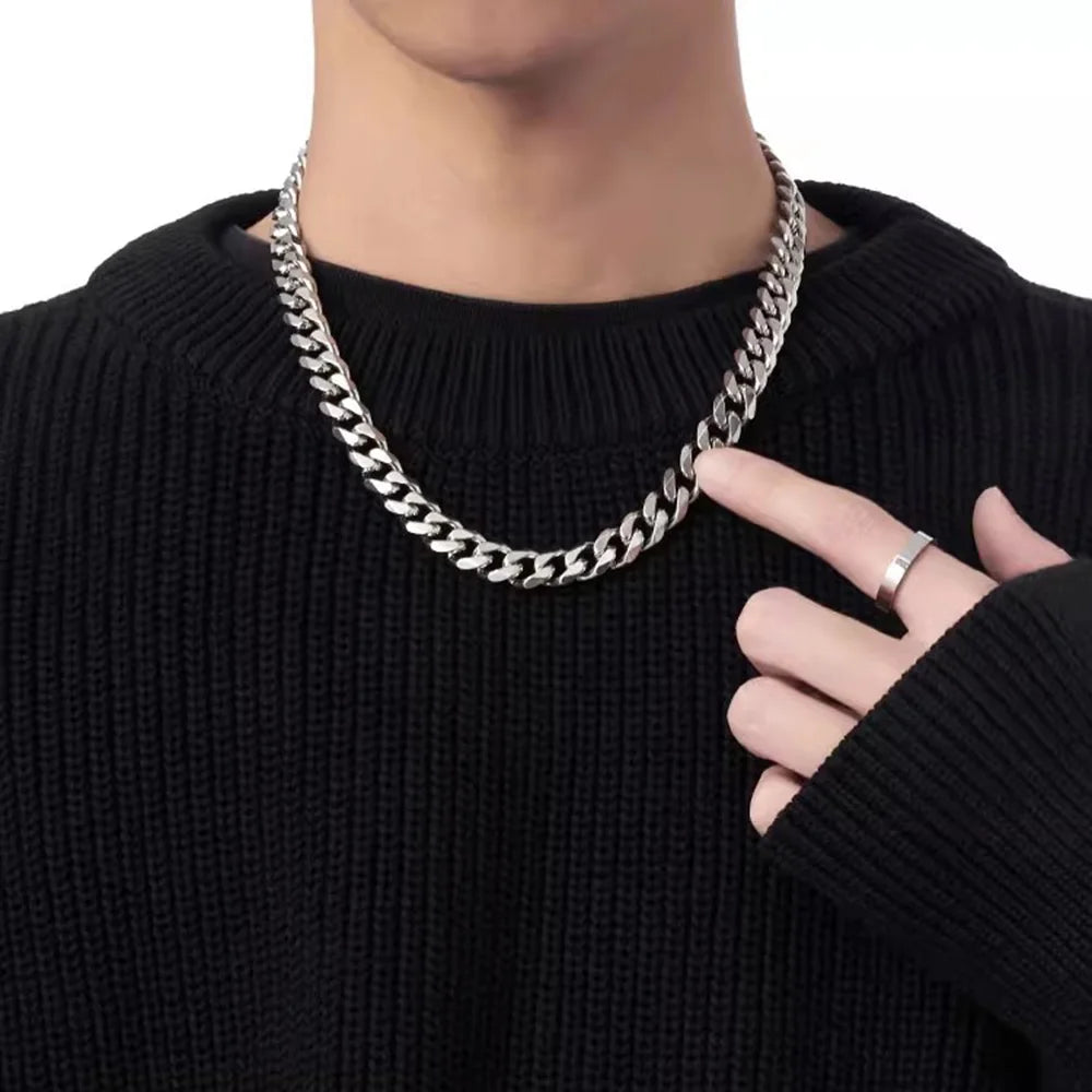 Collar de cadena cubana en acero inoxidable