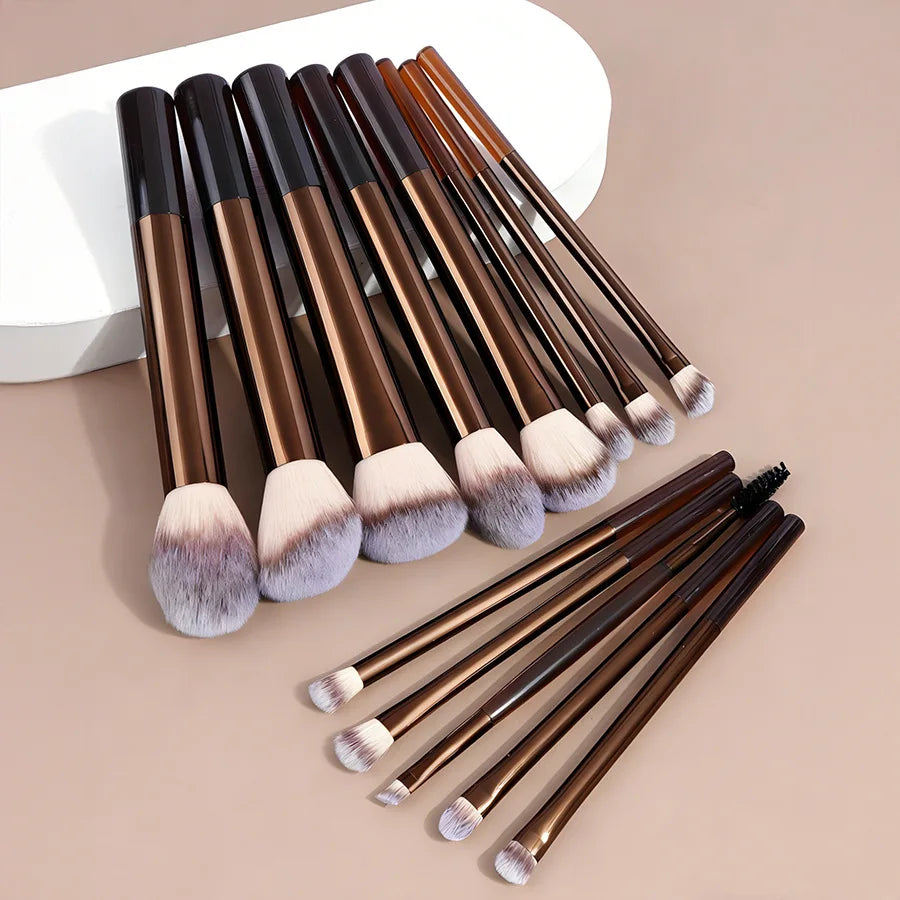 Set de 13 Brochas de Maquillaje con Mango de Aluminio