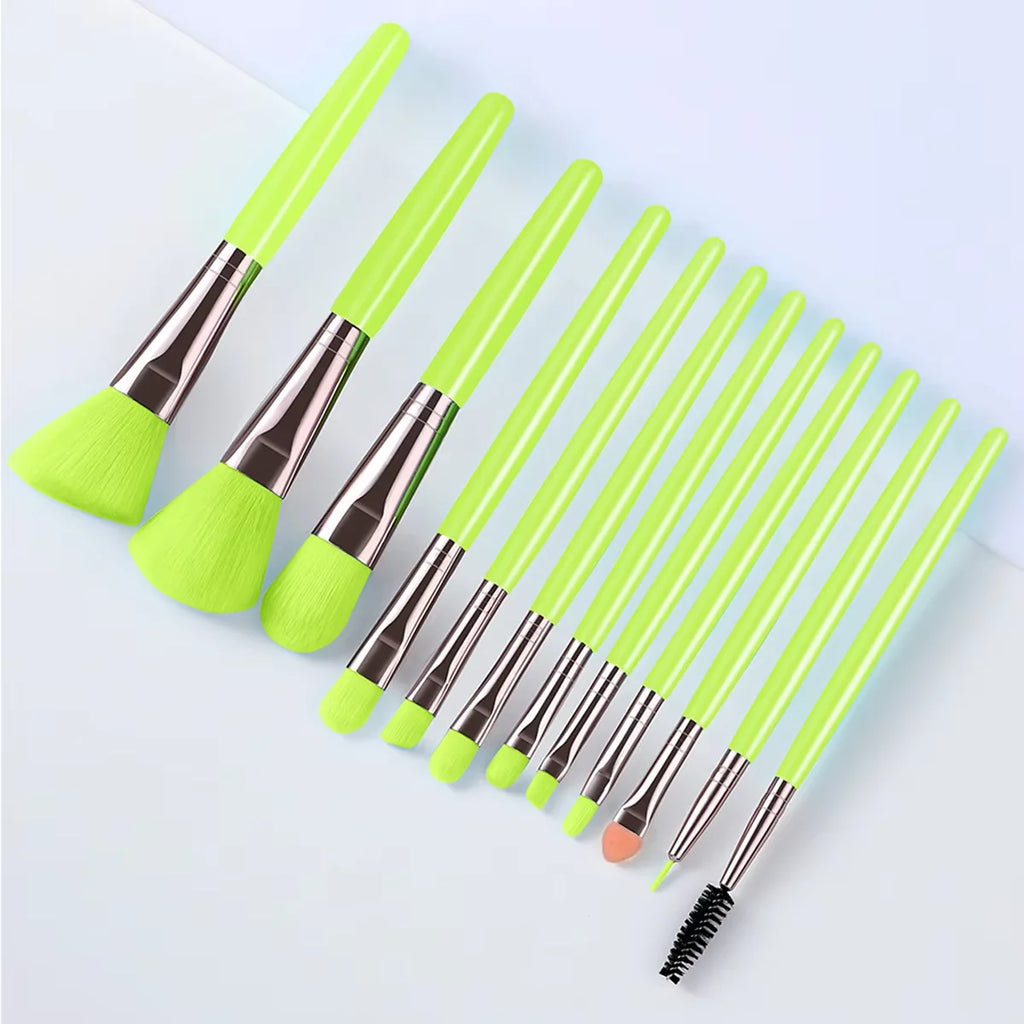 Set de 13 brochas de maquillaje para rostro y ojos